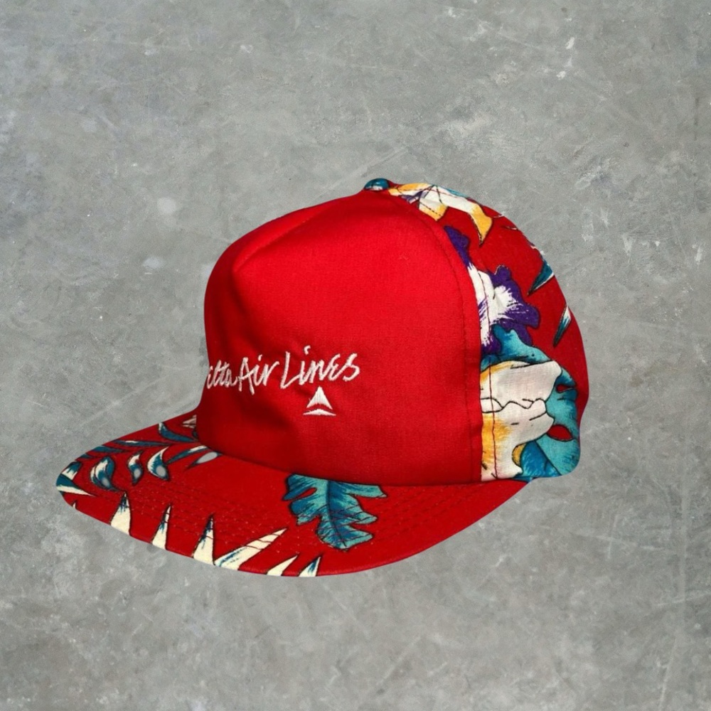 ☀️ Vintage 90s Delta Airlines Red/Floral Snap Back Hat OSFA M&B Headwear